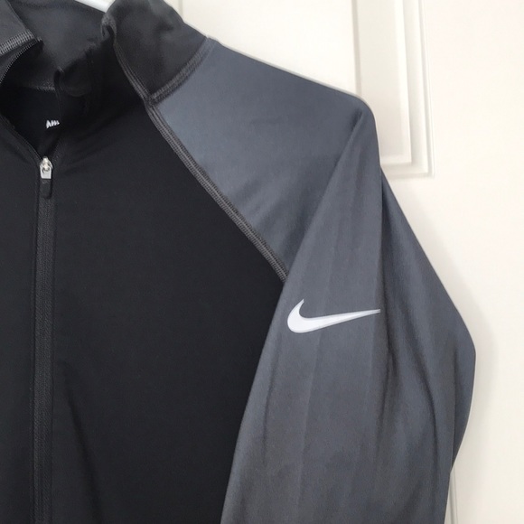 Nike Tops - NIKE | dry fit thermal